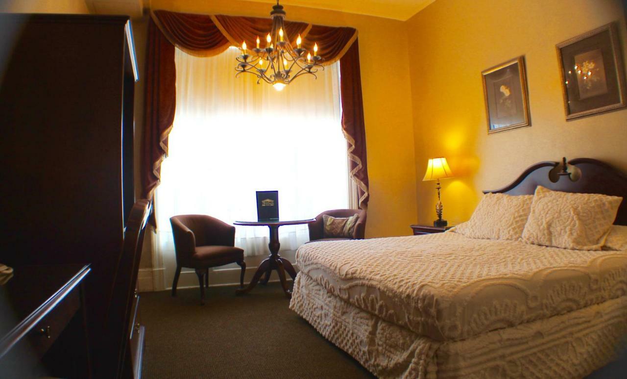 The Stockade Inn سكينيكتدي المظهر الخارجي الصورة